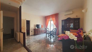 Appartamento nella piazza principale