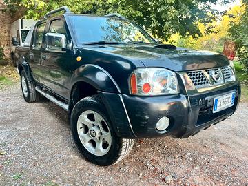 Nissan Navara 2.5 Td Pick-Up 4x4 MOTORE NUOVO