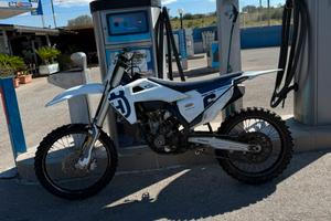 Husqvarna FC 250