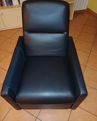 poltrona ikea reclinabile
