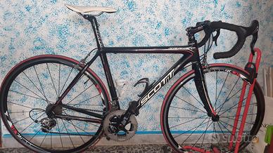 Scott  addict R2