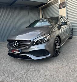 Mercedes-Benz A 200d Automatic Premium AMG