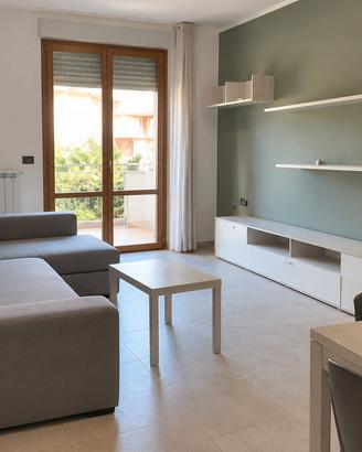 Bilocale con terrazzo spazioso in zona Borgo Roma