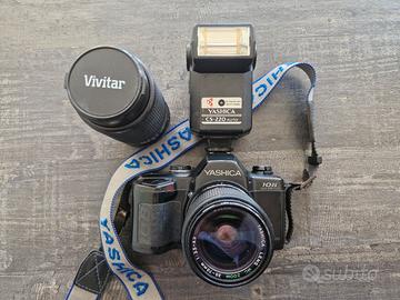 Yashica 108 Multi Program con obiettivo 210 e flas