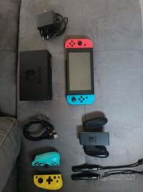 Nintendo Switch con Joy-Con Neon + Giochi inclusi