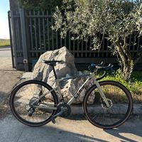 Cube Nuroad Pro 2021 Desert n Black Gravel XS