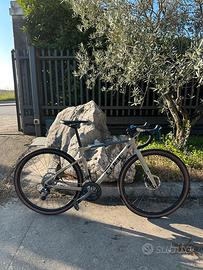 Cube Nuroad Pro 2021 Desert n Black Gravel XS