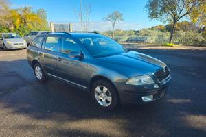 Skoda Octavia Station wagon 4x4 + gancio traino 