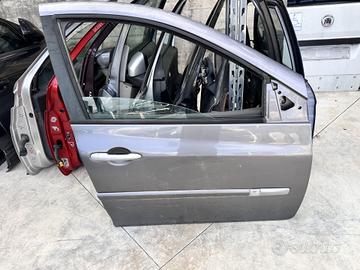 PORTIERA ANTERIORE DESTRA RENAULT Clio Serie (04>0