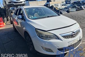 OPEL ASTRA J SPORTS TOURER P10 125CV - Ricambi