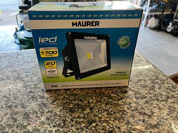 Faro LED  da esterno