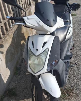 Scooter Kymco Agility 125