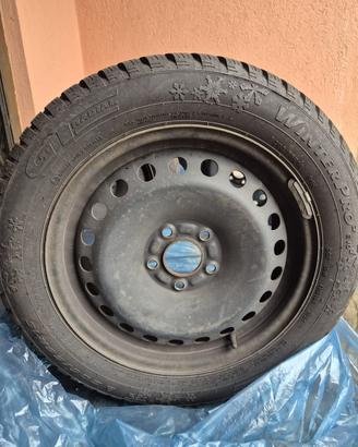 Gomme 205/55 R16