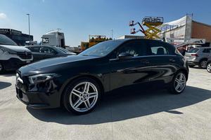 MERCEDES-BENZ A 200 Automatic Sport