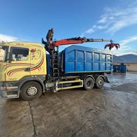 Scania R 470 + Cassa con gru