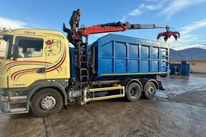 Scania R 470 + Cassa con gru