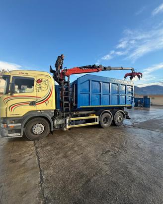 Scania R 470 + Cassa con gru