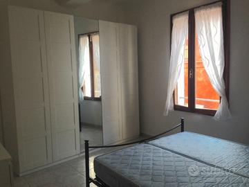 Centro Storico: appartamento arredato