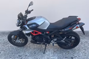 Aprilia Shiver 900 ABS – 2018 – Akrapovic