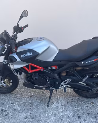 Aprilia Shiver 900 ABS – 2018 – Akrapovic