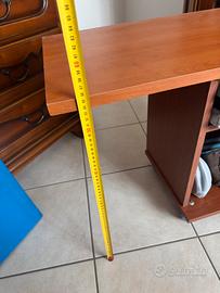 Mobile portaTV con rotelle