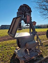 Sega a nastro in ghisa – perfettamente funzionante