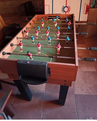 Biliardino, biliardo a stecche..