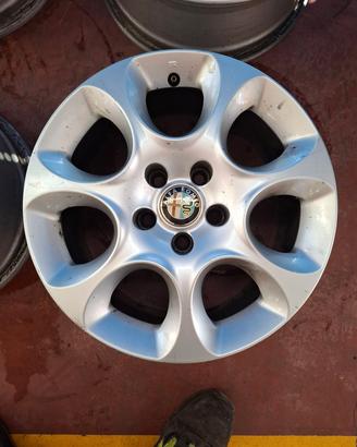 CERCHI USATI RAGGIO 16 POLLICI ALFA ROMEO 159 - CP