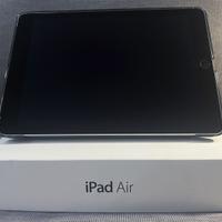 iPAD Air modello A1567 64Gb Wi-Fi + Cellular