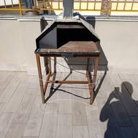 Forno pizza e struttura letto