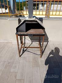 Forno pizza e struttura letto