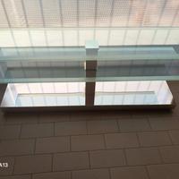 mobile TV in vetro Cattela