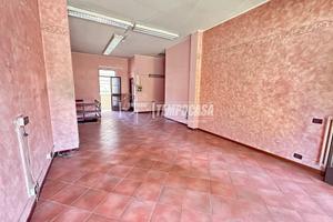 NEGOZIO A CAPRIATE SAN GERVASIO!!