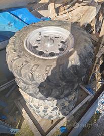 Parafanghi,ruote ,paravento e bauletto