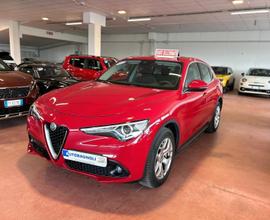 Alfa Romeo Stelvio BUSINESS 2.2 Turbodiesel AT8 Q4