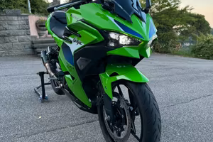 Kawasaki Ninja 500 SE MY 2026 Lime Green