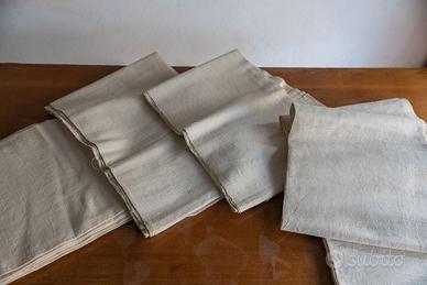 Tessuti in cotone/canapa realizzati col telaio