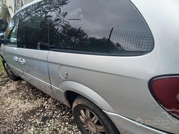 chrysler gran voyager
