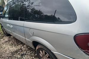 chrysler gran voyager