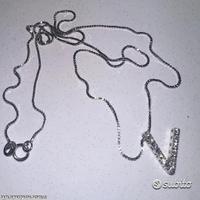 COLLANA LETTERA V ORO 18kt. E DIAMANTI NATURALI