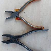 Coppia di pinze  da lavoro