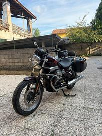 Moto Guzzi Nevada 750 Anniversario