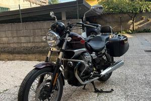 Moto Guzzi Nevada 750 Anniversario