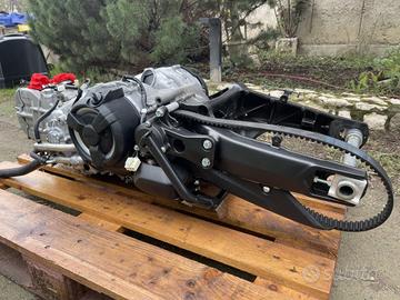 Motore - Yamaha T-Max 560 2021