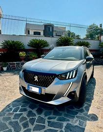 Peugeot 2008 GT Eat8 - Garanzia 2026