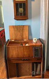 Radio giradischi vintage anni 40 Phonola