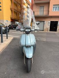 Lambretta V 200 Special