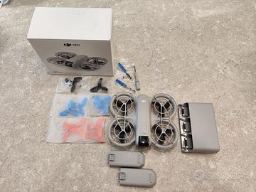 DJI Neo Fly More Combo 3 Batterie + Borsa + Hub