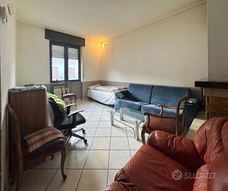 3 LOCALI A RESCALDINA