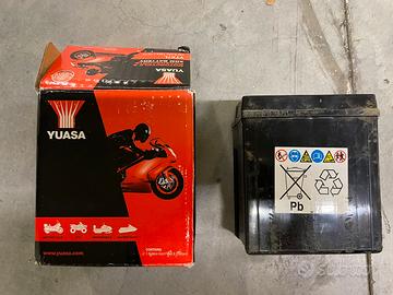 Batteria yuasa per Honda sh150 - 2 MESI vita